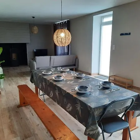 Gite Chaleureux Avec Spa Privatif * Languidic